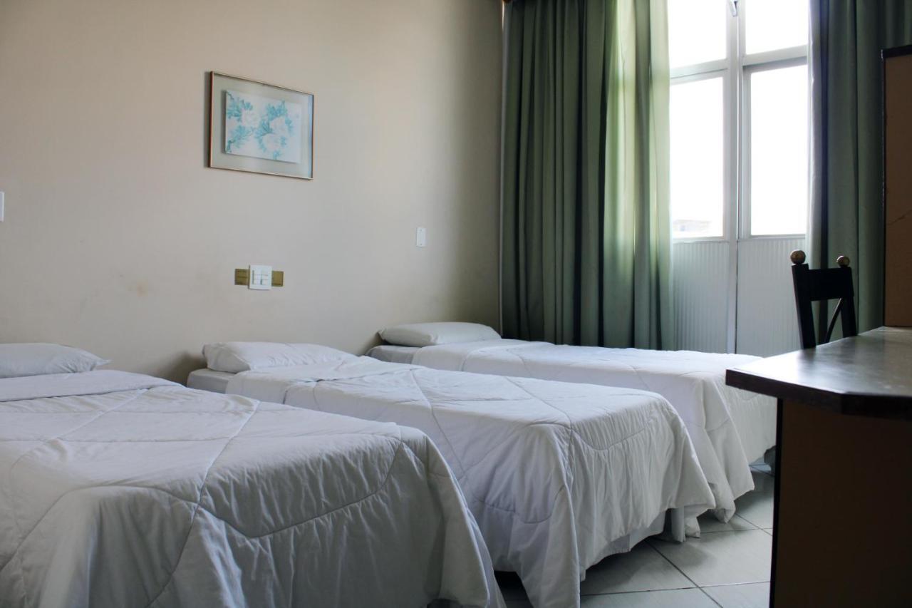 Realminas Hotel E Restaurante 瓦拉达里斯州长市 外观 照片